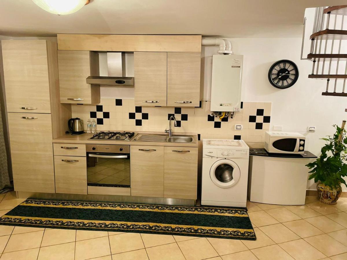 דירות סומה לומברדו Casa Dei Fiori 2 מראה חיצוני תמונה